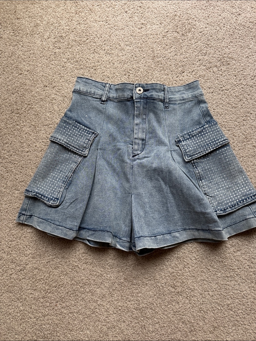 Embellished Denim Cargo Mini Skirt - Light Blue